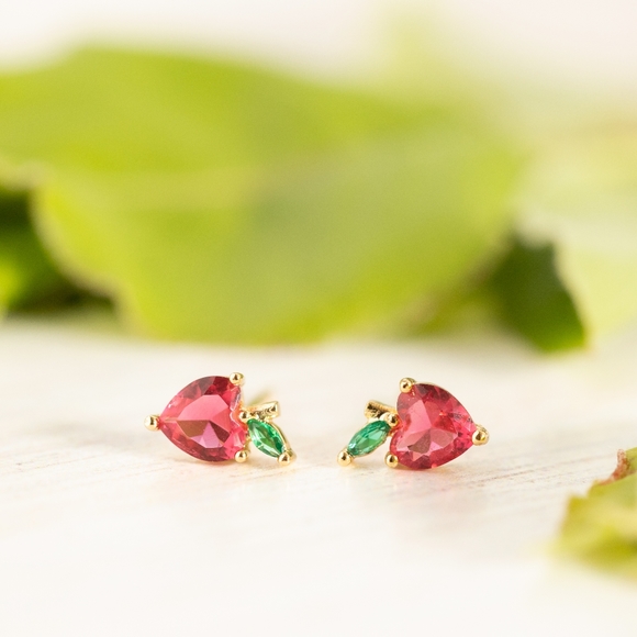 Dainty Apple Studs (S925) - Only 2 left! - Picture 6 of 10